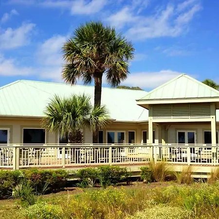 Beachwalk 104